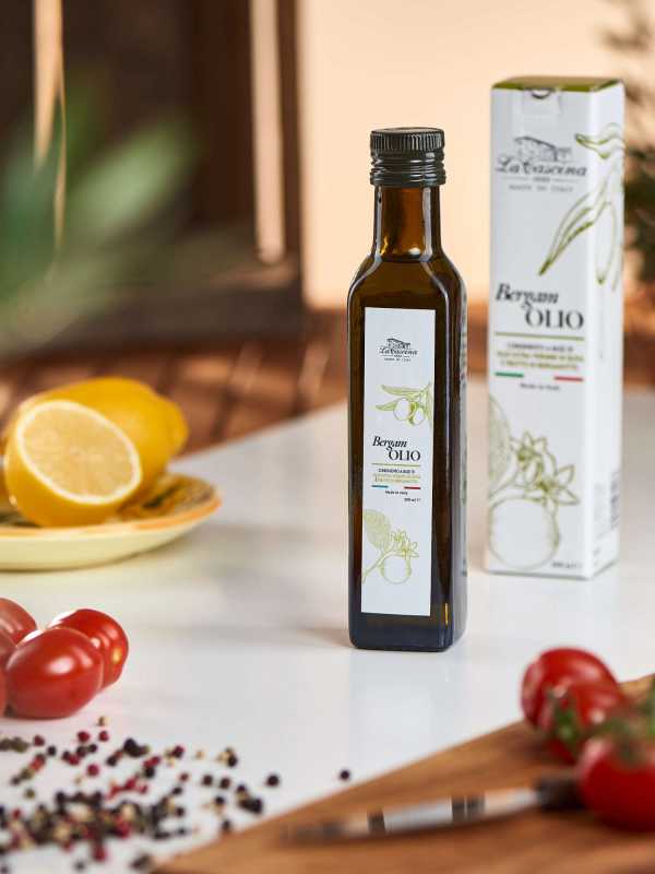 Olivenöl mit echten Bergamotten 0,25 Liter